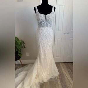 Justin Alexander Signature EVELYN Size 8